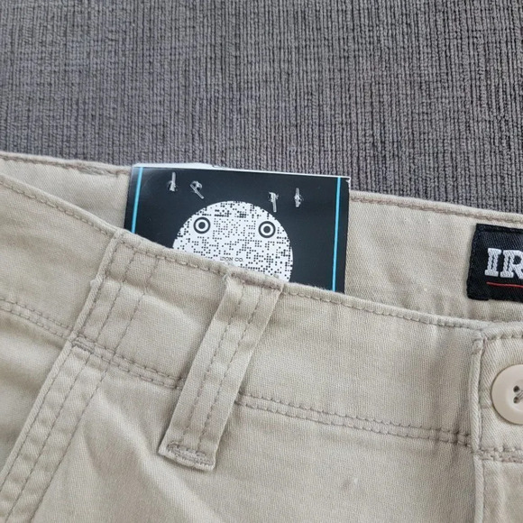 Iron Co Men's Stretch Cargo shorts Moves W/ You & Keeps Its Shape 32 waist - Picture 4 of 8